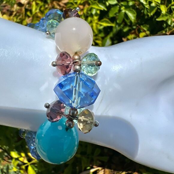 Colorful Glass Beaded Stretch Bracelet in Blue & Pastel Tones - Picture 5 of 10